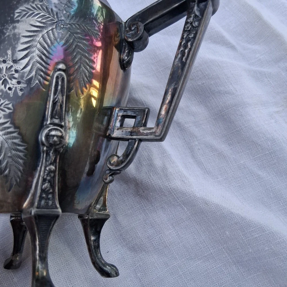 Antique Victorian Meriden Brittania Lion Footed Creamer Sugar Silverplate 1877